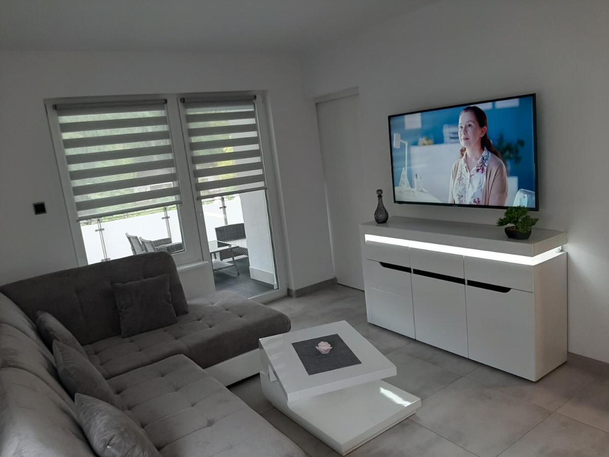 Apartament Emily Lägenhet Świnoujście Exteriör bild