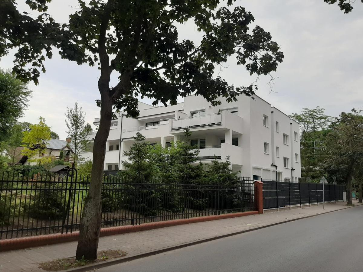 Apartament Emily Lägenhet Świnoujście Exteriör bild